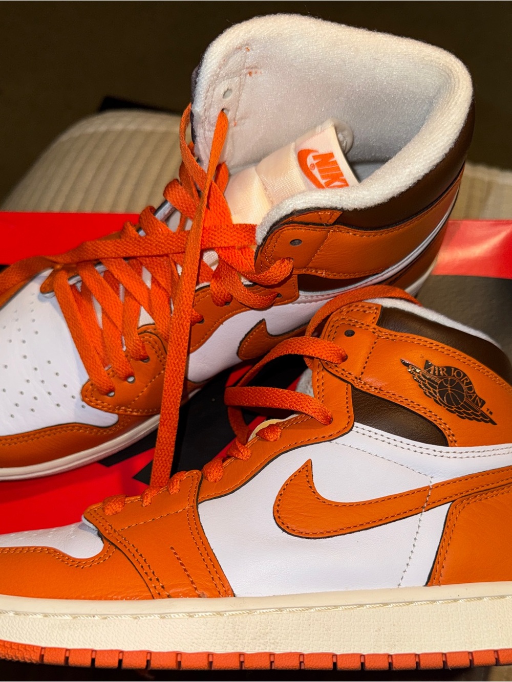 Nike Women Air Jordan 1 Retro Hi OG